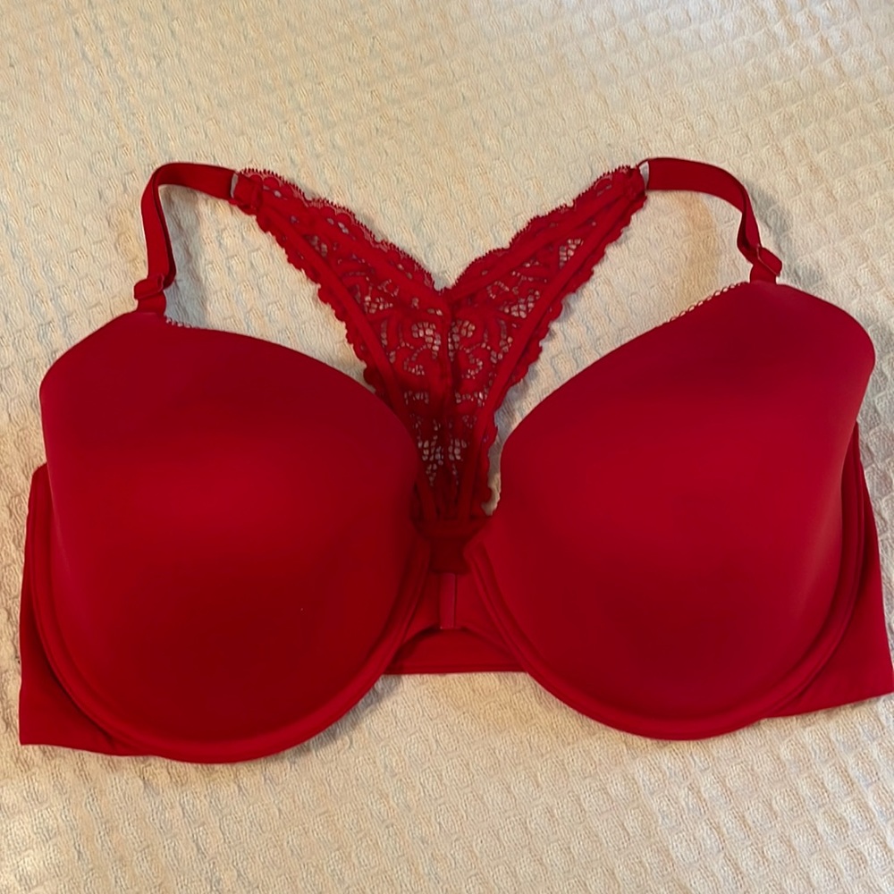 Victoria’s Secret racer back bra 36DDD